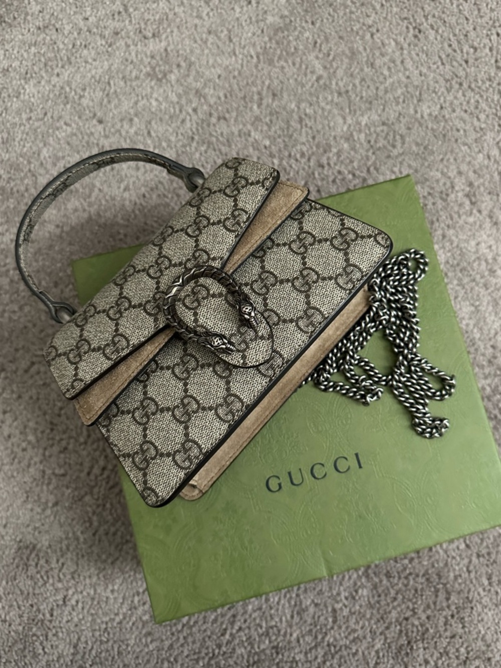 Gucci GG Supreme Monogram Mini Dionysus